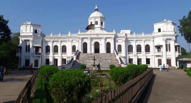 Tajhat Rajbari(palace)